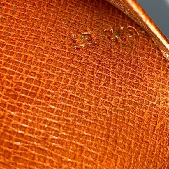 Louis Vuitton Monogram Long Checkbook Wallet - Picture 7 of 10